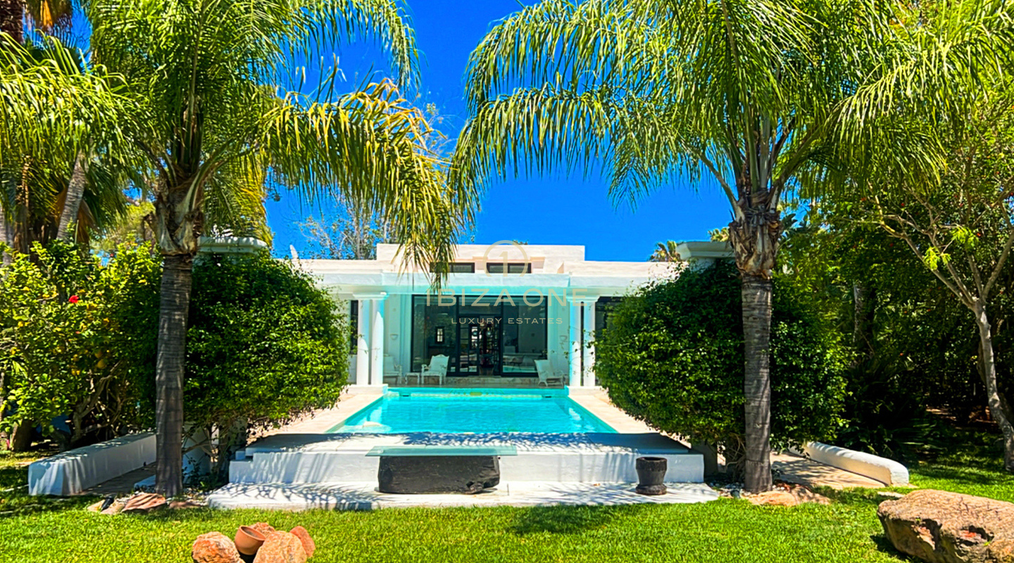 Fantastica proprietà finca con due guest house in vendita, Ibiza