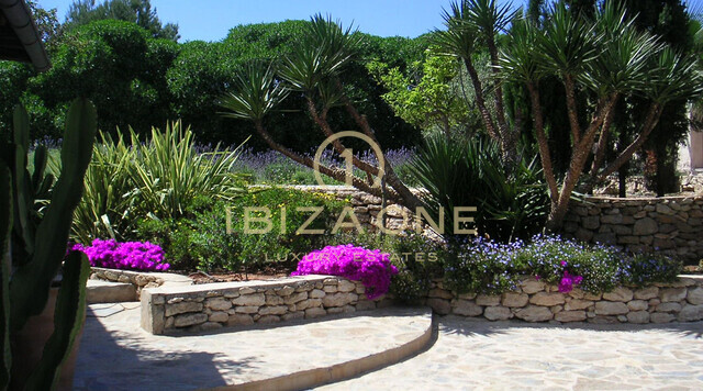 Beautiful luxury Chalet in Sant Josep for sale, Ibiza - 
Beautiful luxury Chalet in Sant Josep for rent, Ibiza