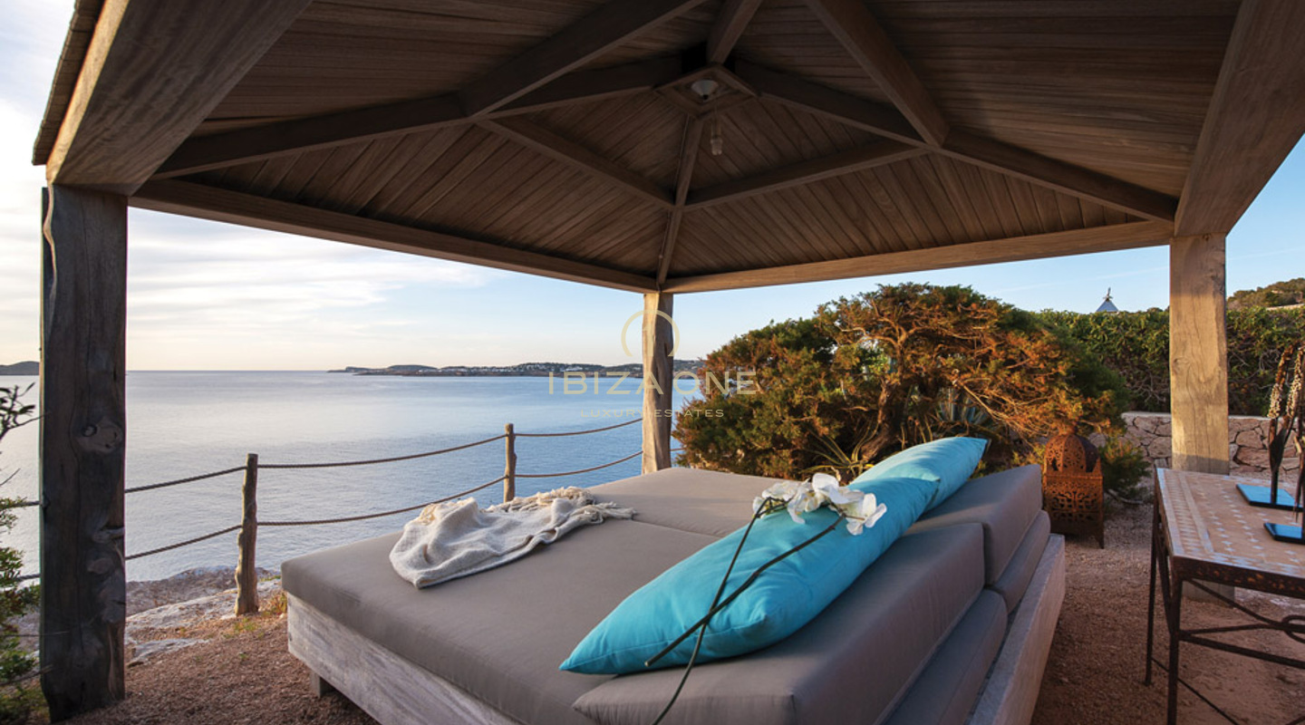 Luxuriöse Villa in erster Meereslinie zu verkaufen, Ibiza - Luxuriöse Villa in erster Meereslinie zu verkaufen, Ibiza - Luxuriöse Immobilie am Wasser zu verkaufen, Ibiza - Luxuriöse Villa in erster Meereslinie zu vermieten, Ibiza - Luxuriöse Villa in erster Meereslinie zu vermieten, Ibiza - Luxuriöse Immobilie am Wasser zu vermieten, Ibiza
