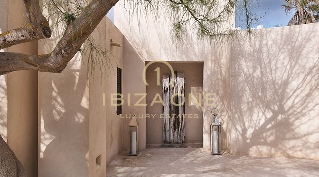 Luxuriöse Villa in erster Meereslinie zu verkaufen, Ibiza - Luxuriöse Villa in erster Meereslinie zu verkaufen, Ibiza - Luxuriöse Immobilie am Wasser zu verkaufen, Ibiza - Luxuriöse Villa in erster Meereslinie zu vermieten, Ibiza - Luxuriöse Villa in erster Meereslinie zu vermieten, Ibiza - Luxuriöse Immobilie am Wasser zu vermieten, Ibiza