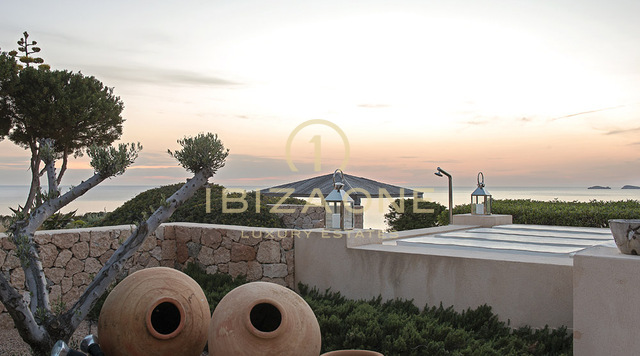Luxury Sea Front Line Villa for sale, Ibiza - luxury first sea frontline for sale, Ibiza - luxury waterfront property for sale, Ibiza - Luxury Sea Front Line Villa for rent, Ibiza - luxury first sea frontline for rent, Ibiza - luxury waterfront property for rent, Ibiza