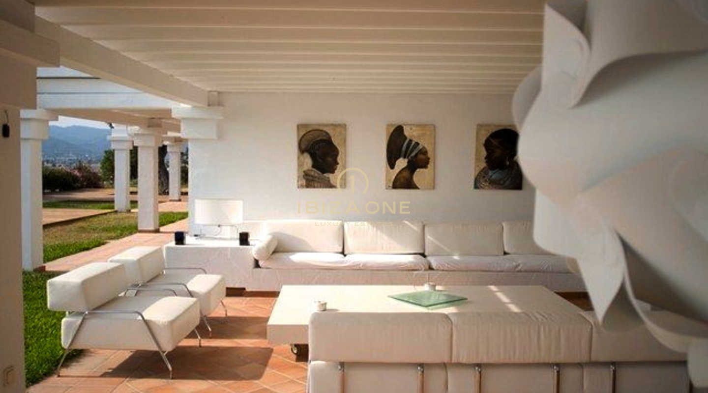 Moderne luxe villa in het zuiden met uitzicht op Las Salinas te koop, Ibiza - Moderne luxe villa in het zuiden met uitzicht op Las Salinas te huur, Ibiza