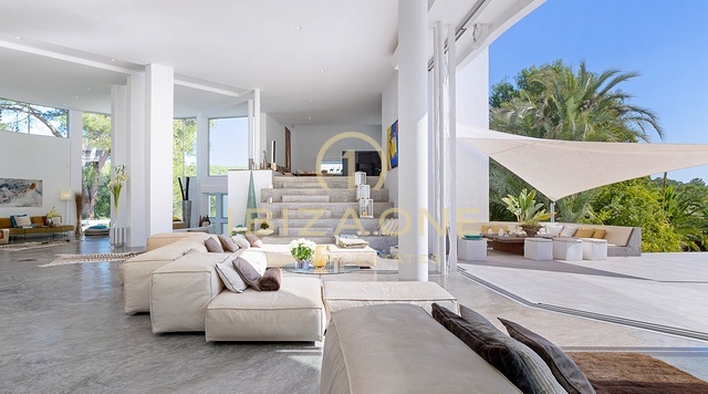 Exclusieve luxe designvilla te koop met privétennisbaan, enorm buitenzwembad en binnenzwembad, Ibiza - Exclusieve luxe designvilla te huur met privétennisbaan, enorm buitenzwembad en binnenzwembad, Ibiza
