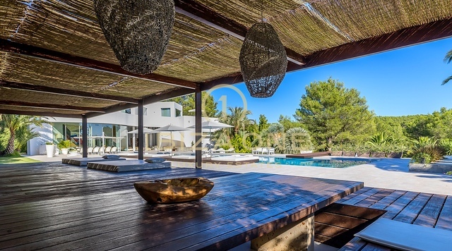 Exclusive Luxury Designer Villa for sale with Private Tennis Court, Huge outdoor pool and indoor pool, Ibiza - Exclusive Luxury Designer Villa for rent with Private Tennis Court, Huge outdoor pool and indoor pool, Ibiza