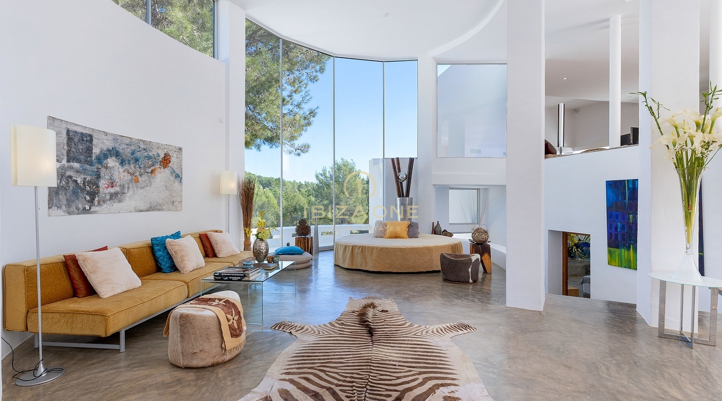 Esclusiva villa di design di lusso in vendita con campo da tennis privato, grande piscina esterna e piscina interna, Ibiza - Esclusiva villa di design di lusso in affitto con campo da tennis privato, grande piscina esterna e piscina interna, Ibiza