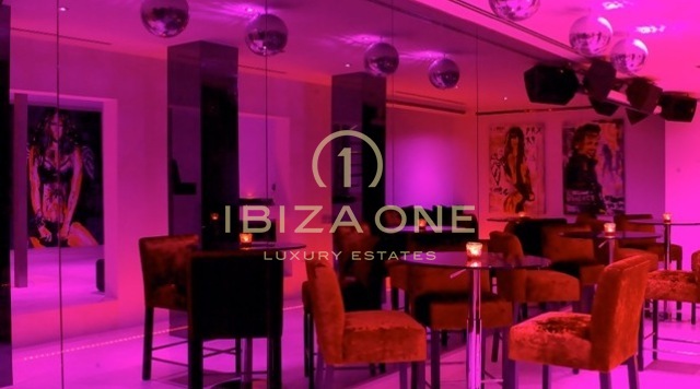 Villa de lujo en venta en Can Furnet, Ibiza - Villa de lujo en alquiler en Can Furnet, Ibiza