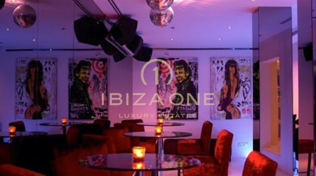 Luxe villa te koop en luxe villa te huur in Can Furnet, Ibiza - Luxe villa te huur en luxe villa te koop in Can Furnet, Ibiza