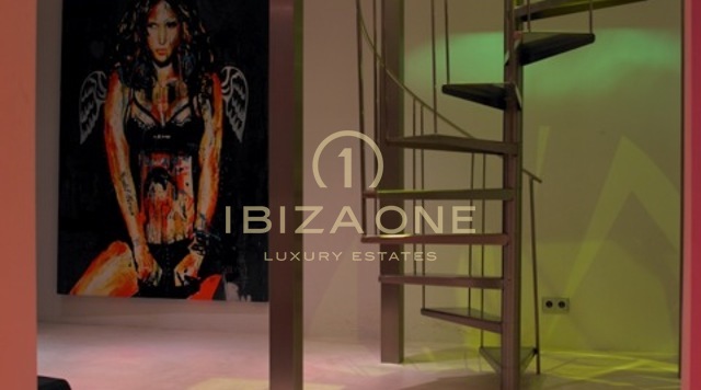 Villa de luxe à vendre à Can Furnet, Ibiza - Villa de luxe à louer à Can Furnet, Ibiza