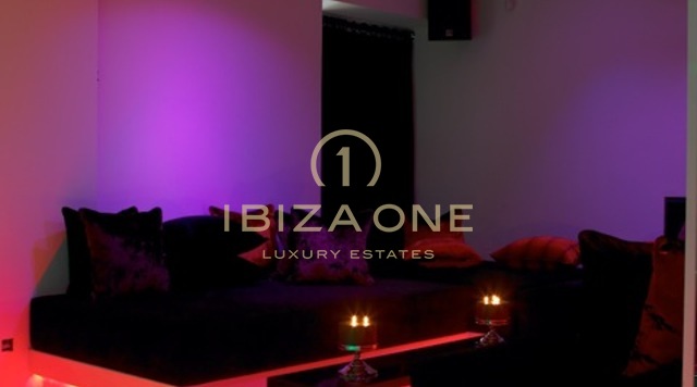 Villa de lujo en venta en Can Furnet, Ibiza - Villa de lujo en alquiler en Can Furnet, Ibiza