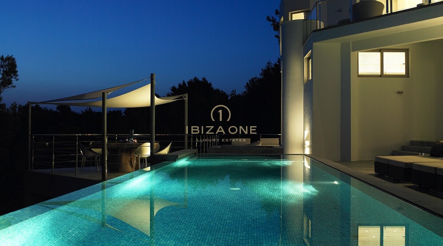 Villa de luxe à vendre à Can Furnet, Ibiza - Villa de luxe à louer à Can Furnet, Ibiza