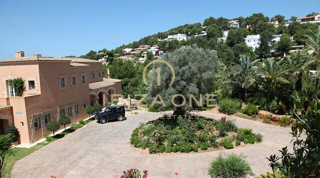 Manorial Luxury Palace / Villa à vendre près d'Eivissa, Ibiza - Manorial Luxury Palace / Villa à louer près d'Eivissa, Ibiza