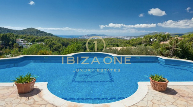Herrschaftlicher Luxuspalast / Villa zum Verkauf in der Nähe von Eivissa, Ibiza - Herrschaftlicher Luxuspalast / Villa zur Miete in der Nähe von Eivissa, Ibiza
