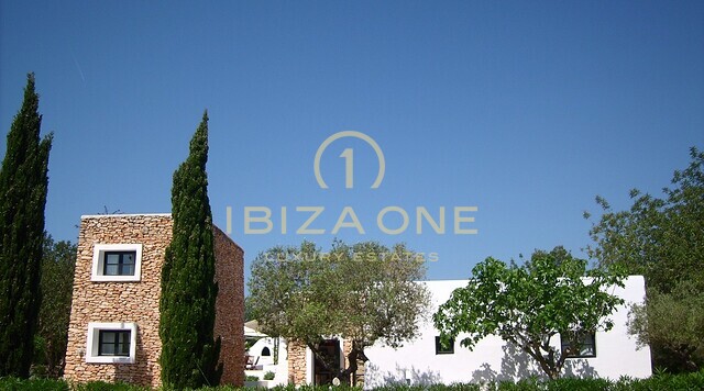 Luxuriöse und schöne Originalfinca in der Nähe des Golfplatzes zu verkaufen, Ibiza - Luxuriöse und schöne Originalfinca in der Nähe des Golfplatzes zu vermieten, Ibiza