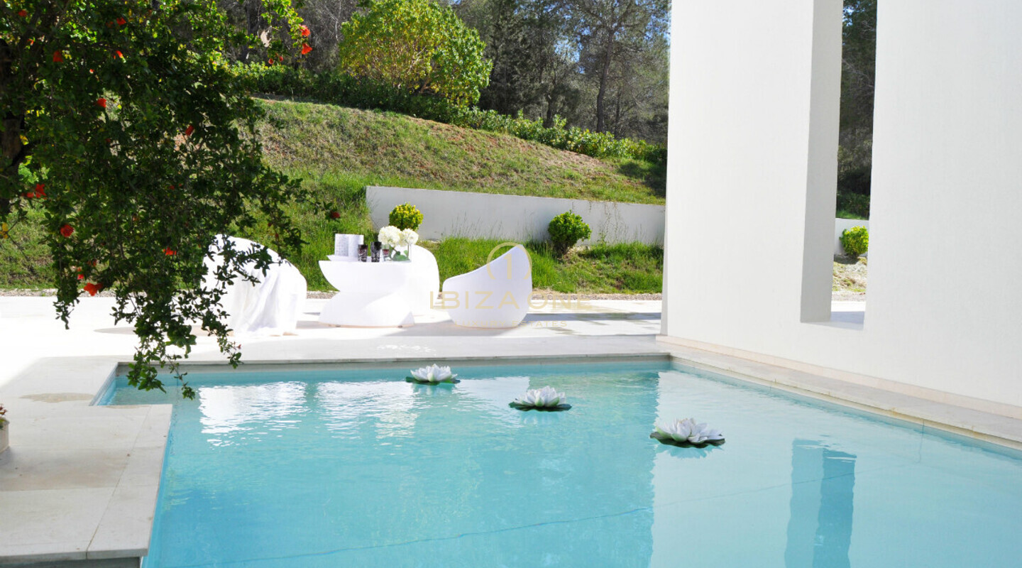 Casa Liss - one of the most luxury, exclusive villas on the west coast for rent, Ibiza