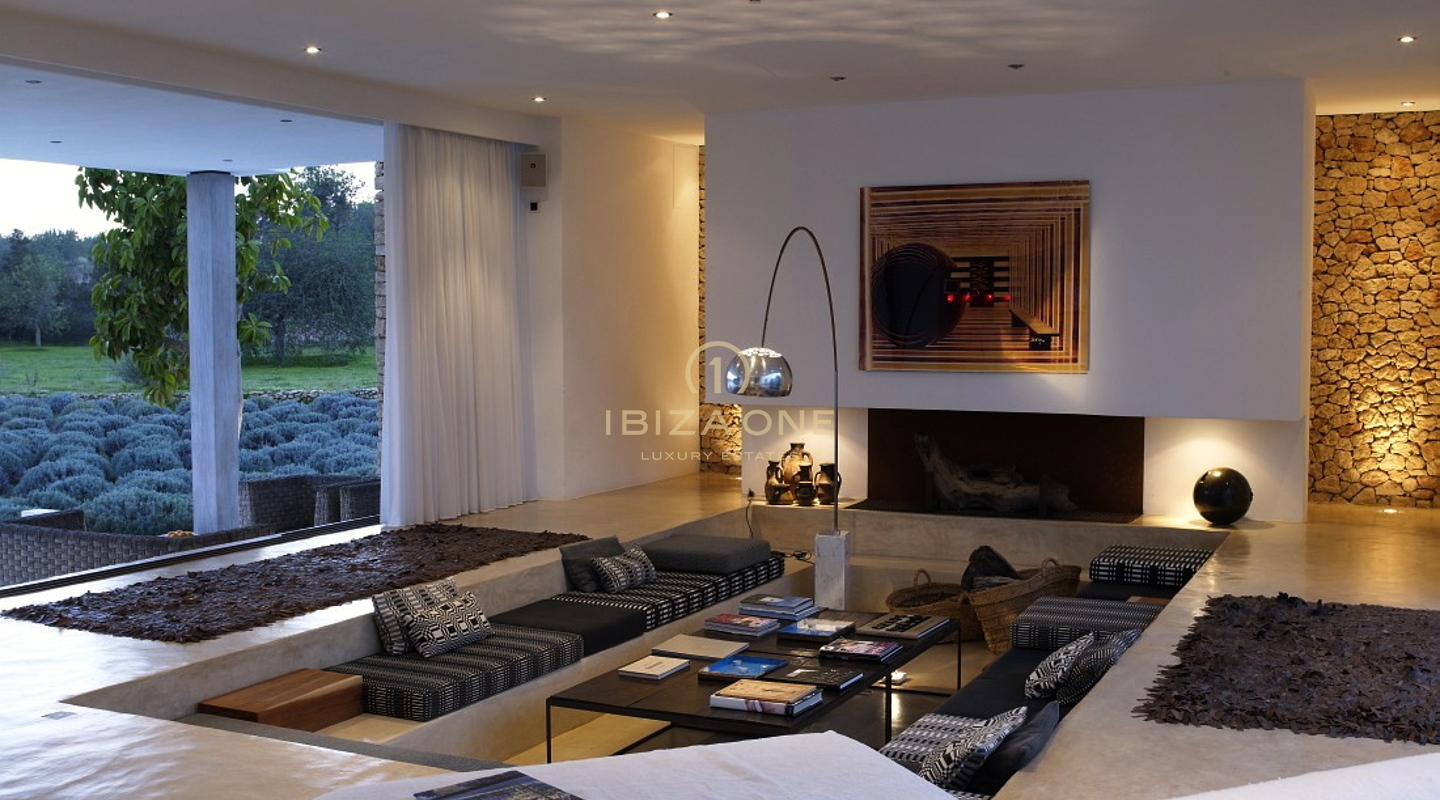 Luxuriöse, schöne Villa in der Nähe von Ibiza zu verkaufen, Ibiza - Luxuriöse, schöne Villa in der Nähe von Ibiza zu vermieten, Ibiza