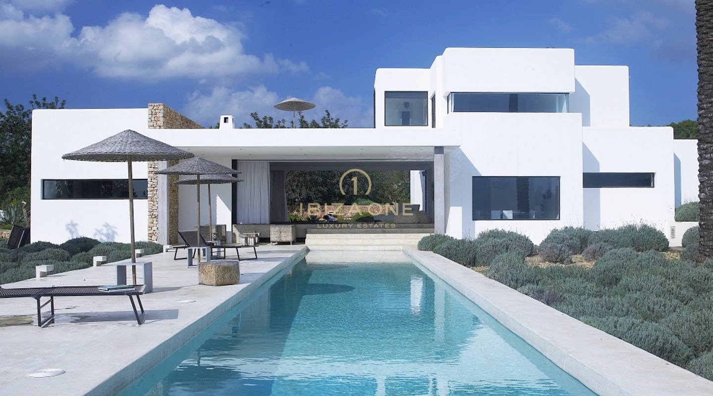 Luxuriöse, schöne Villa in der Nähe von Ibiza zu verkaufen, Ibiza - Luxuriöse, schöne Villa in der Nähe von Ibiza zu vermieten, Ibiza
