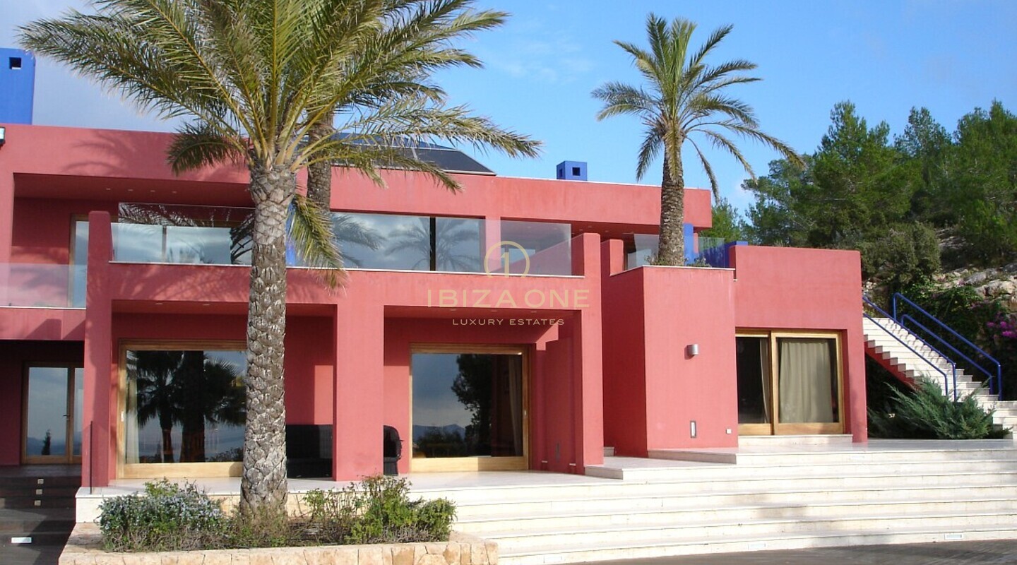 Unieke luxe villa met fantastisch uitzicht op Ibiza en de zee te koop, Ibiza - Unieke luxe villa met fantastisch uitzicht op Ibiza en de zee te huur, Ibiza