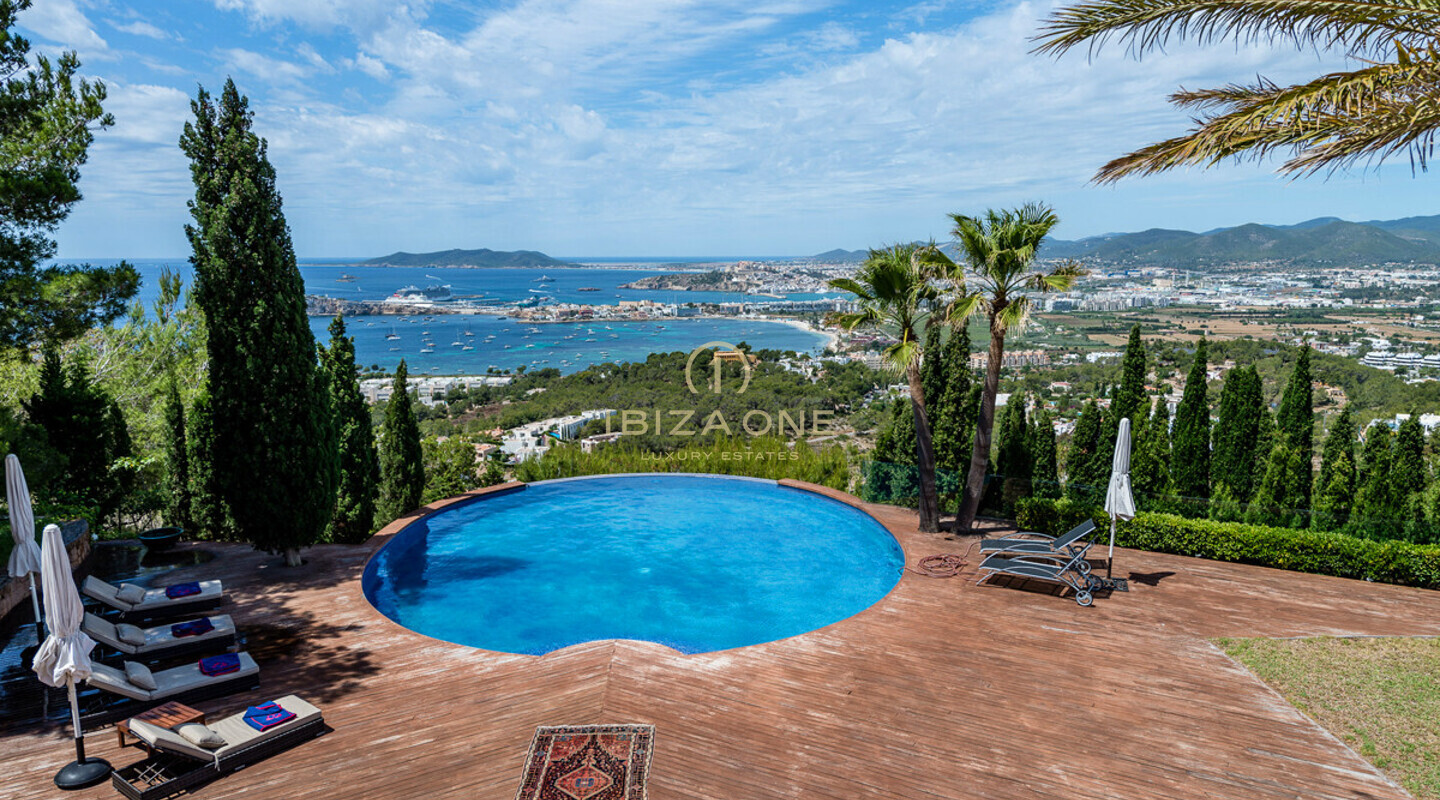Unique luxury villa with a fabulous view of Ibiza and the sea for sale, Ibiza - Unique luxury villa with a fabulous view of Ibiza and the sea for rent, Ibiza
