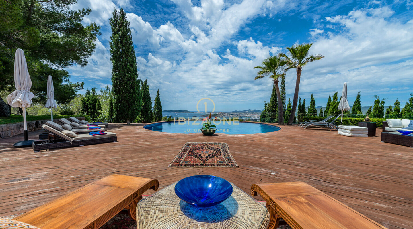 Villa di lusso unica con una favolosa vista su Ibiza e sul mare in vendita, Ibiza - Villa di lusso unica con una favolosa vista su Ibiza e sul mare in affitto, Ibiza