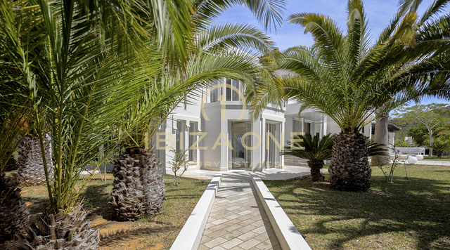 Außergewöhnliche Luxusvilla in Cala Jondal, in der Nähe von Blue Marlin, zu verkaufen, Ibiza – Luxusvilla zu vermieten, Ibiza