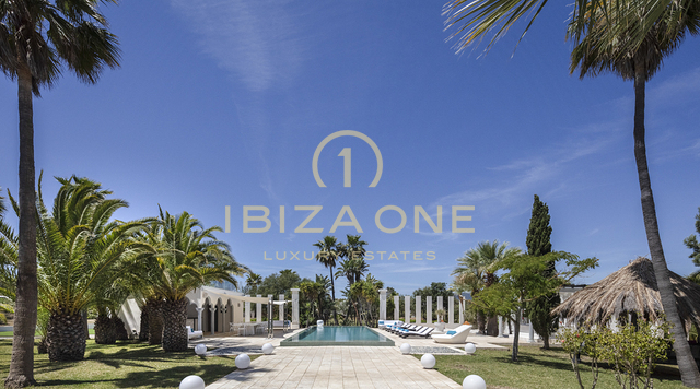 Villa de luxe extraordinaire à vendre à Cala Jondal, près de Blue Marlin, Ibiza - villa de luxe à louer, Ibiza