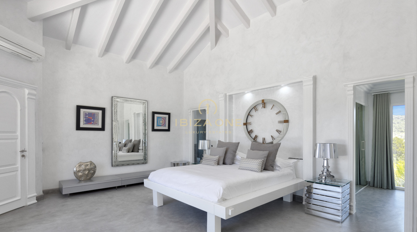 Extraordinary luxury mansion villa in Cala Jondal, close to Blue Marlin for sale, Ibiza - luxury villa for rent, Ibiza
