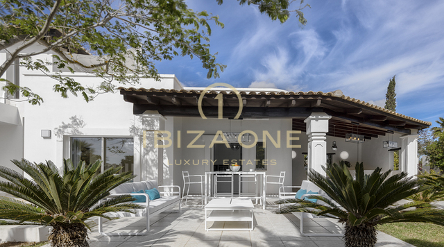 Straordinaria villa di lusso a Cala Jondal, vicino a Blue Marlin in vendita, Ibiza - villa di lusso in affitto, Ibiza