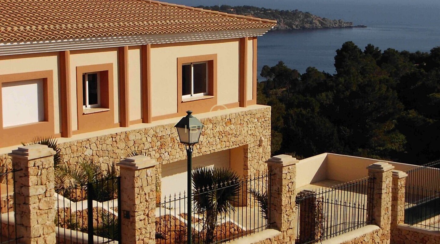 Traditionelle Luxusvilla zum Verkauf in Es Cubells / Vista Alegre, Ibiza – mediterraner Stil – Traditionelle Luxusvilla zur Miete in Es Cubells / Vista Alegre, Ibiza – mediterraner Stil
