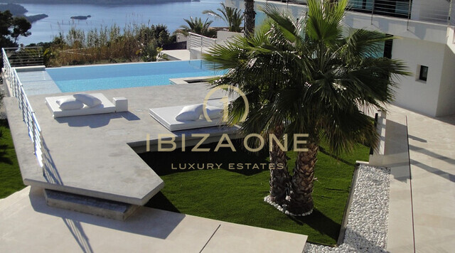 Luxe en exclusieve designvilla op Ibiza te huur, Ibiza - Luxe en exclusieve designvilla op Ibiza te koop, Ibiza