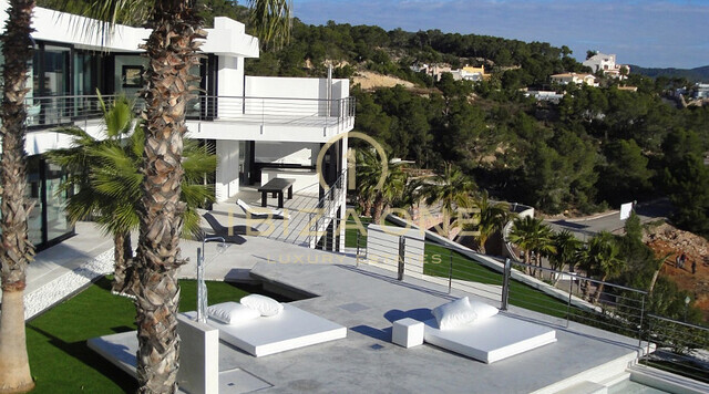 Villa de luxe et design exclusive à Ibiza à louer, Ibiza - Villa de luxe et design exclusive à Ibiza à vendre, Ibiza