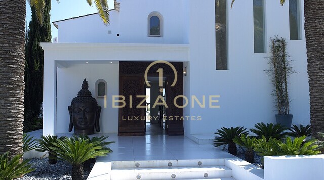 Mansión / Villa de lujo con vistas a la bahía de Cala Jondal y al mar en venta, Ibiza - Mansión / Villa de lujo con vistas a la bahía de Cala Jondal y al mar en alquiler, Ibiza