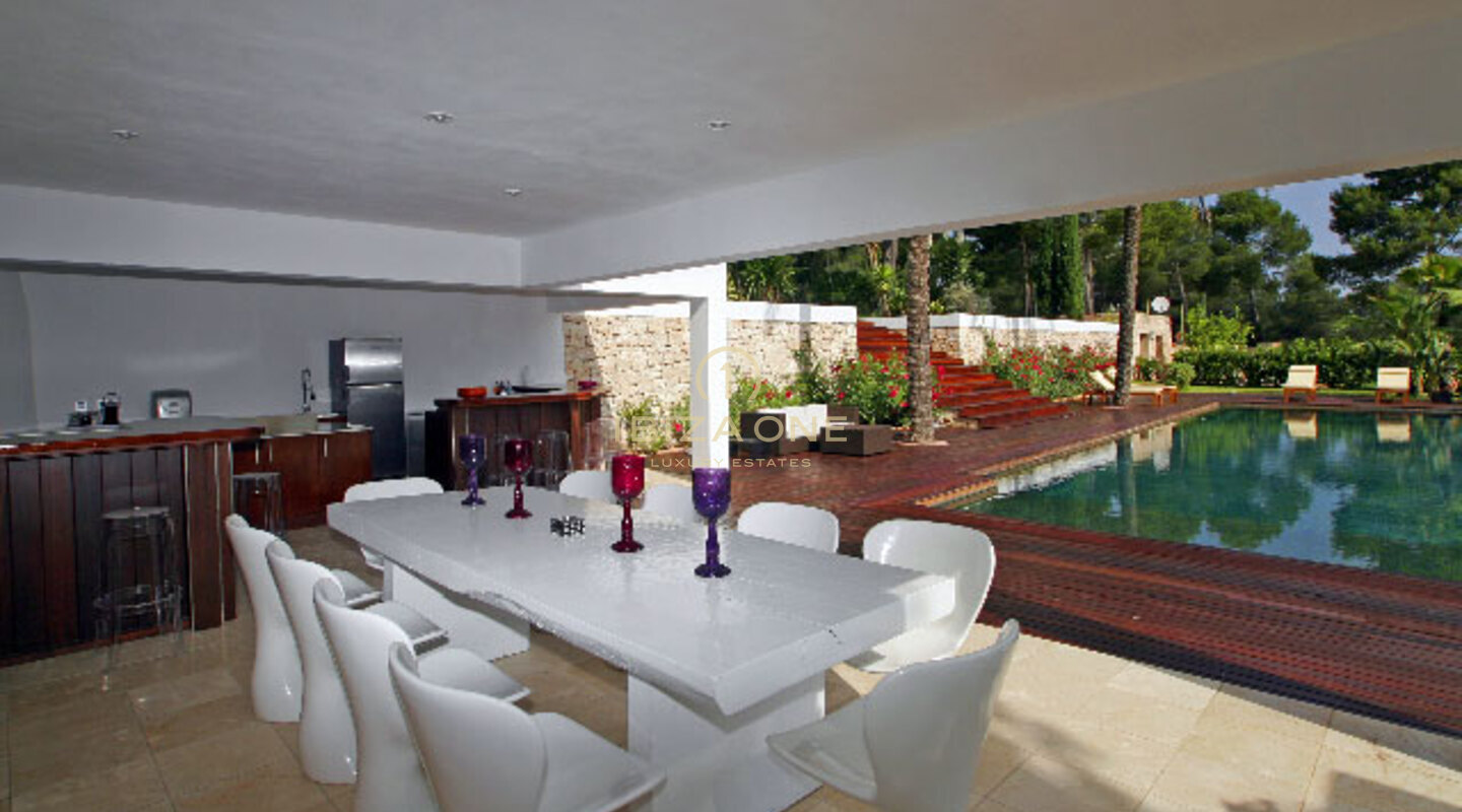 Luxury mansion / Villa with view of the Cala Jondal Bay and the Sea for sale, Ibiza - Luxury mansion / villa with view of the Cala Jondal Bay and the Sea for rent, Ibiza