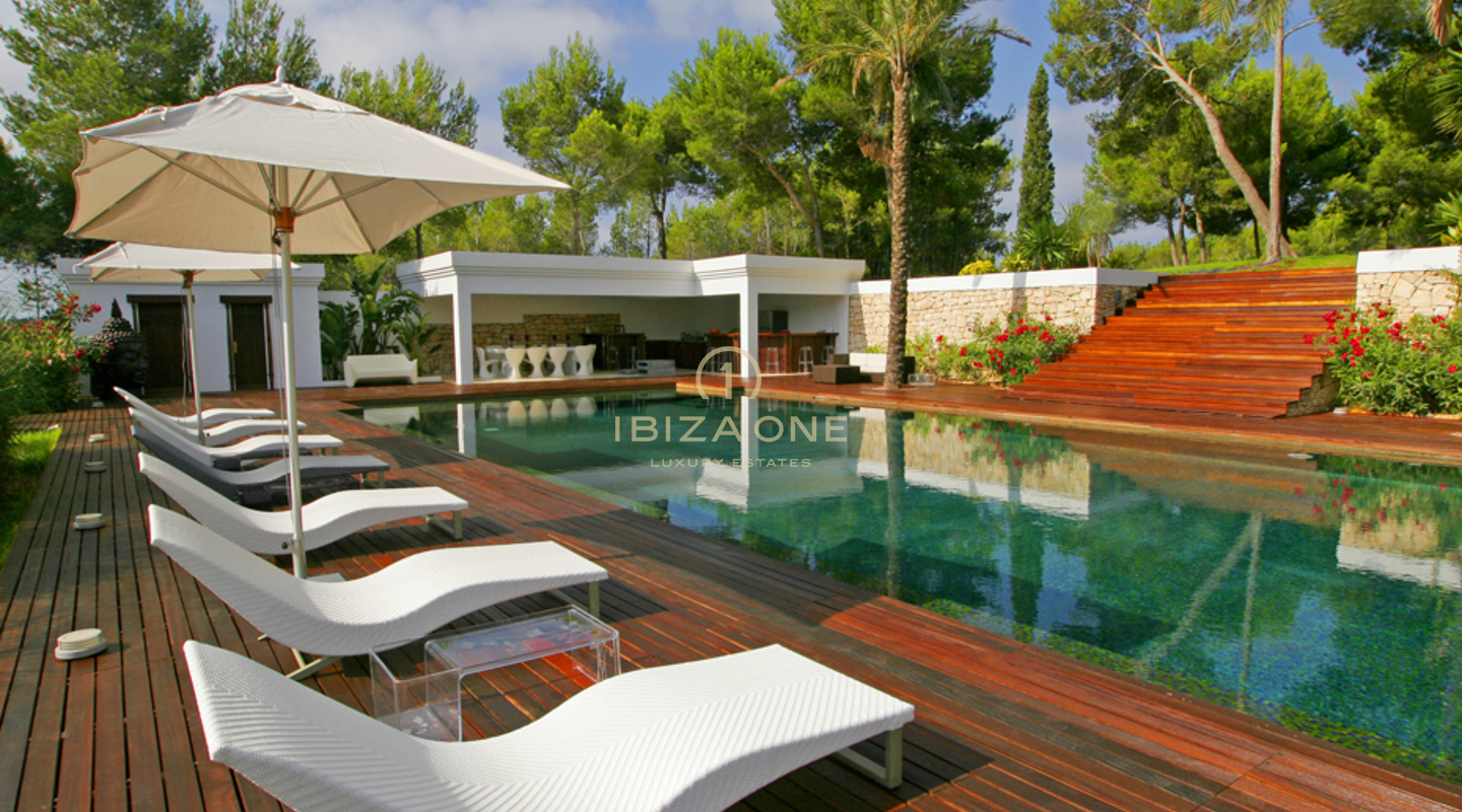 Luxury mansion / Villa with view of the Cala Jondal Bay and the Sea for sale, Ibiza - Luxury mansion / villa with view of the Cala Jondal Bay and the Sea for rent, Ibiza