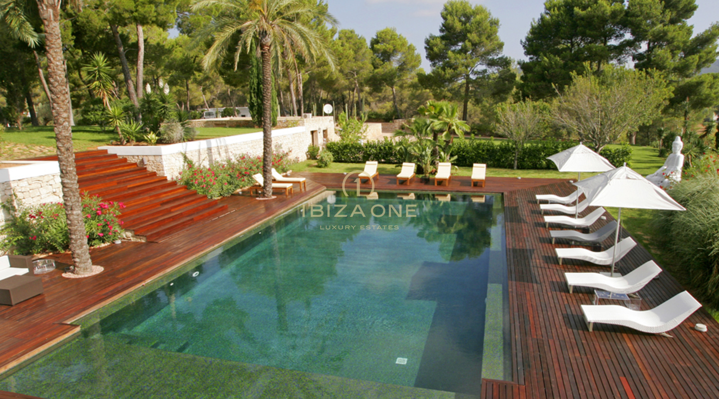Villa di lusso con vista sulla baia di Cala Jondal e sul mare in vendita, Ibiza - Villa di lusso con vista sulla baia di Cala Jondal e sul mare in affitto, Ibiza
