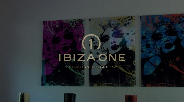 Villa de luxe avec vue sur la baie de Cala Jondal et la mer à vendre, Ibiza - Villa de luxe avec vue sur la baie de Cala Jondal et la mer à louer, Ibiza
