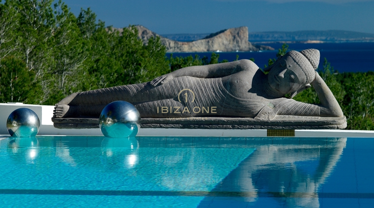 Villa de luxe avec vue sur la baie de Cala Jondal et la mer à vendre, Ibiza - Villa de luxe avec vue sur la baie de Cala Jondal et la mer à louer, Ibiza
