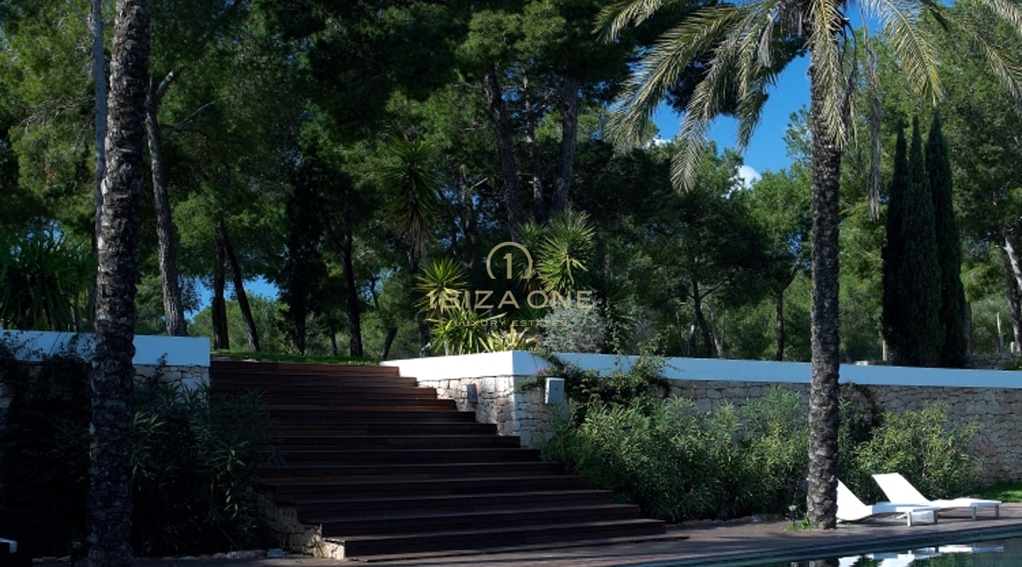 Luxusvilla mit Blick auf die Bucht von Cala Jondal und das Meer zu verkaufen, Ibiza - Luxusvilla mit Blick auf die Bucht von Cala Jondal und das Meer zu vermieten, Ibiza