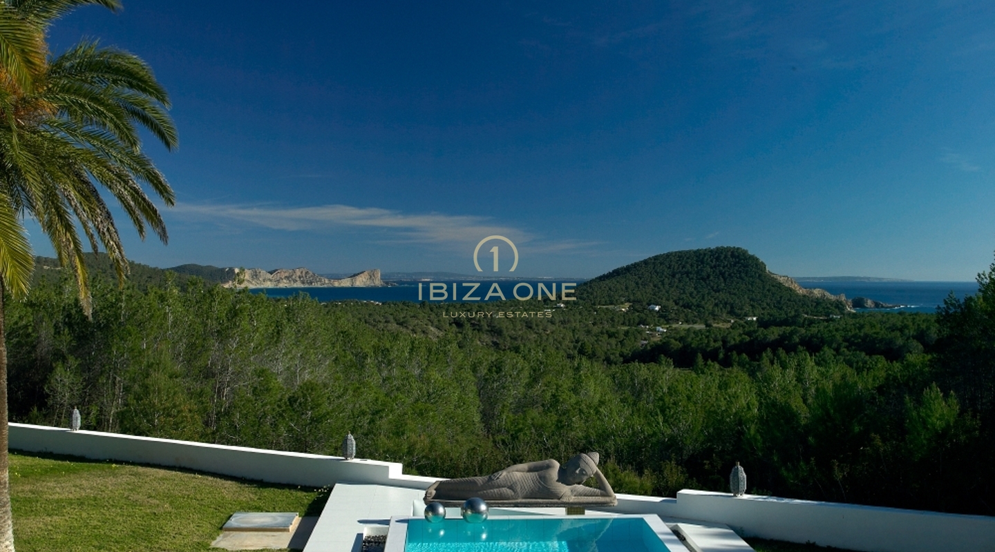 Luxusvilla mit Blick auf die Bucht von Cala Jondal und das Meer zu verkaufen, Ibiza - Luxusvilla mit Blick auf die Bucht von Cala Jondal und das Meer zu vermieten, Ibiza