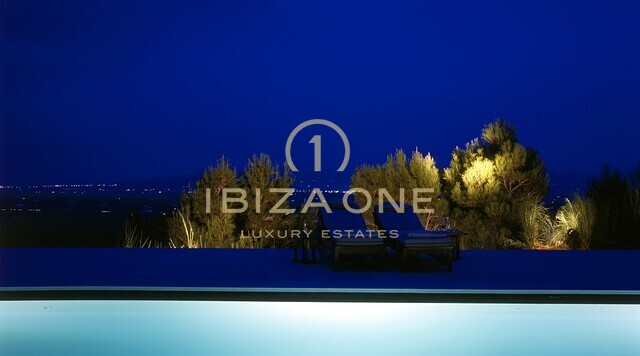 Villa di lusso in vendita a Ibiza, Ibiza - casa esclusiva e molto moderna - Villa di lusso in affitto a Ibiza, Ibiza - casa esclusiva e molto moderna