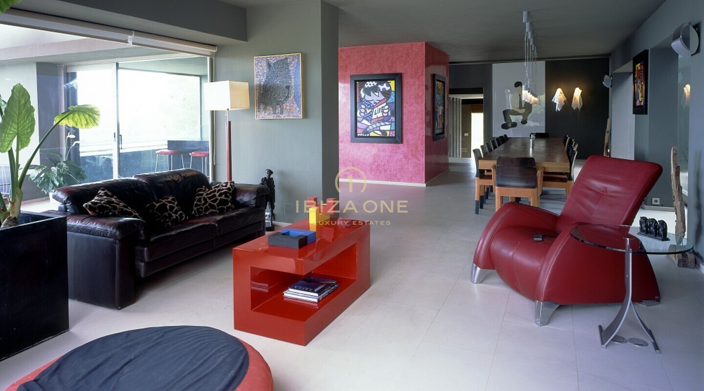 Villa de lujo en Ibiza en venta, Ibiza - casa exclusiva, muy moderna - Villa de lujo en Ibiza en alquiler, Ibiza - casa exclusiva, muy moderna