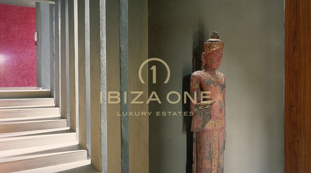 Luxury villa on Ibiza for sale, Ibiza - exclusive, very modern house - Luxury villa on Ibiza for rent, Ibiza - exclusive, very modern house