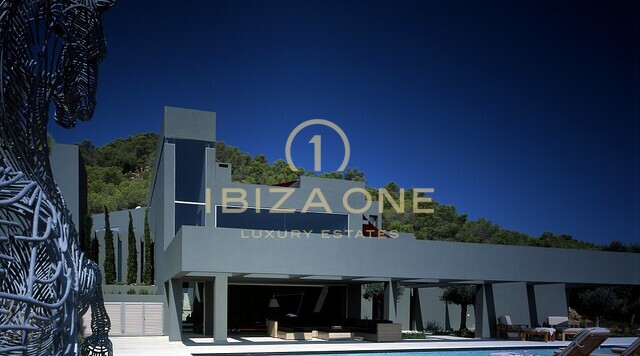 Villa de lujo en Ibiza en venta, Ibiza - casa exclusiva, muy moderna - Villa de lujo en Ibiza en alquiler, Ibiza - casa exclusiva, muy moderna