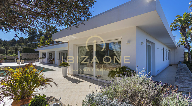 Exclusieve, luxe villa met zeezicht vlakbij Ibiza te koop, Ibiza - Exclusieve, luxe villa met zeezicht vlakbij Ibiza te huur, Ibiza