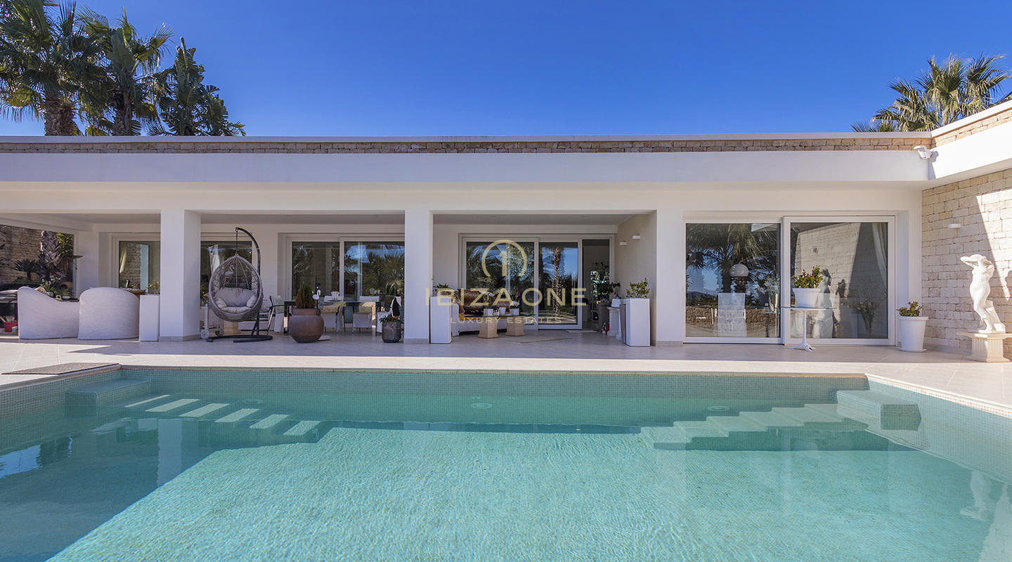 Exclusive, luxury villa with sea view close to Ibiza for sale, Ibiza - Exclusive, luxury villa with sea view close to Ibiza for rent, Ibiza