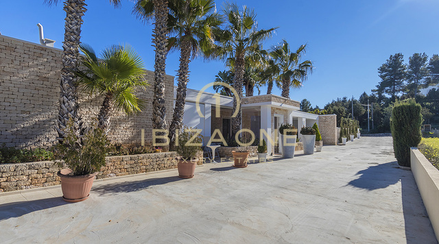 Exclusive, luxury villa with sea view close to Ibiza for sale, Ibiza - Exclusive, luxury villa with sea view close to Ibiza for rent, Ibiza