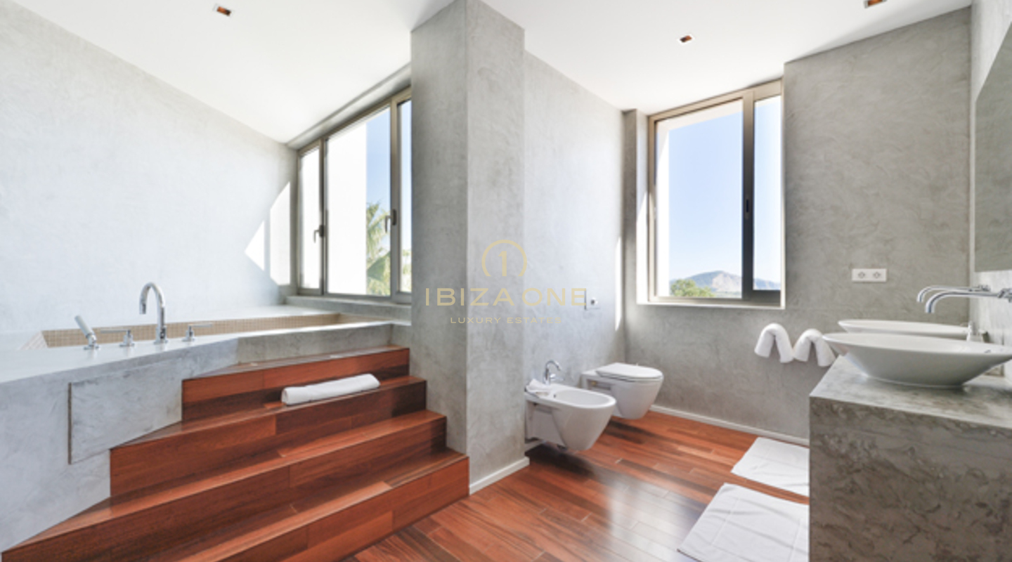 Villa de design moderne en bord de mer à vendre, Ibiza - Villa de design moderne en bord de mer à louer, Ibiza