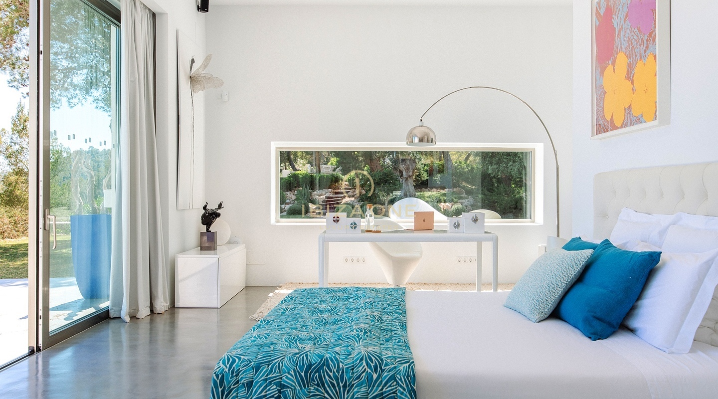 Die Luxusvilla The Palms zu vermieten - Unübertroffene Aussicht auf das Meer und die Bucht vom Gipfel des Es Cubells, Ibiza