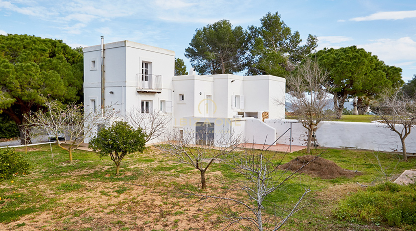 Propiedad de ensueño y lujo con pista de tenis y maravillosas vistas en venta, Ibiza - Propiedad de ensueño y lujo con pista de tenis y maravillosas vistas en alquiler, Ibiza