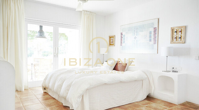 Traumhaftes Luxusanwesen mit Tennisplatz und herrlicher Aussicht zu verkaufen, Ibiza - Traumhaftes Luxusanwesen mit Tennisplatz und herrlicher Aussicht zu vermieten, Ibiza