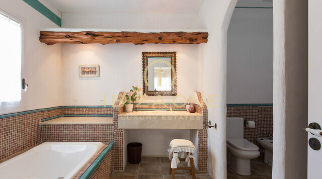 Propriété de rêve et de luxe avec court de tennis et vue magnifique à vendre, Ibiza - Propriété de rêve et de luxe avec court de tennis et vue magnifique à louer, Ibiza